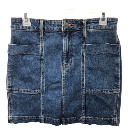 Old Navy Denim Jean Mini Skirt Utility Size 2 Dark Wash Straight Jean High Waist - Picture 3 of 7